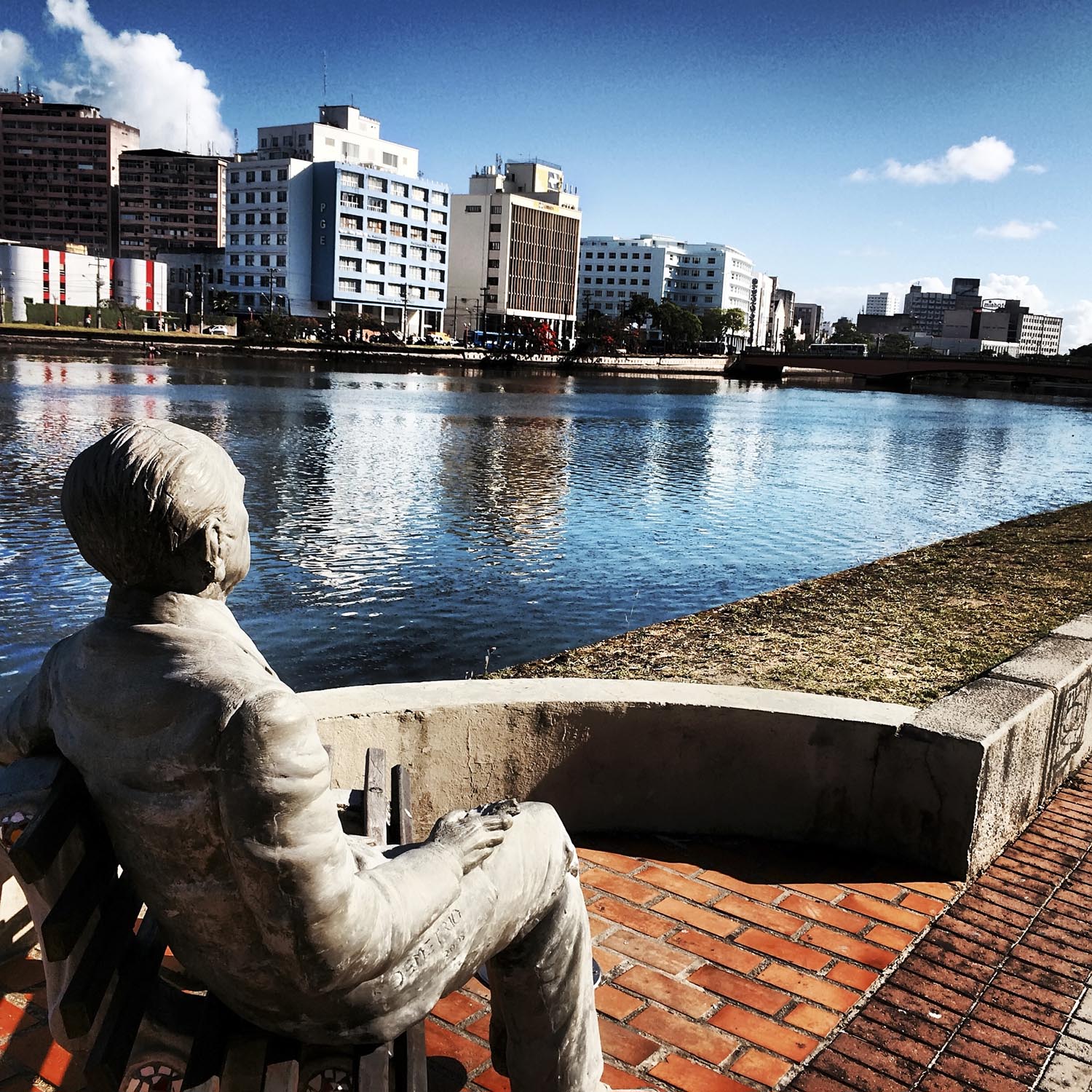 O Recife a partir da visão de um caminhante