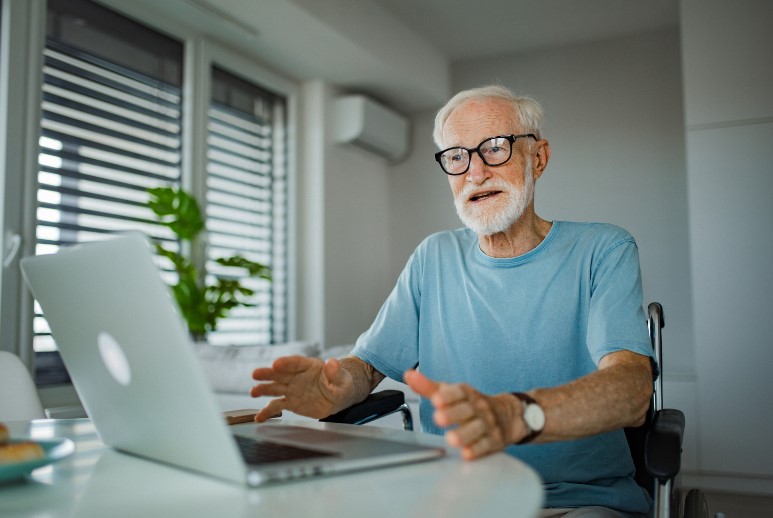 Especialista ensina como reagir após cair em golpes de compras online